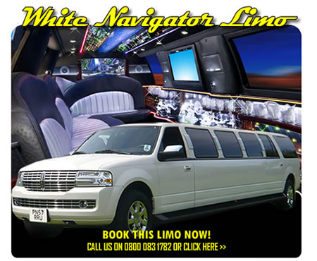 White Lincoln Navigator